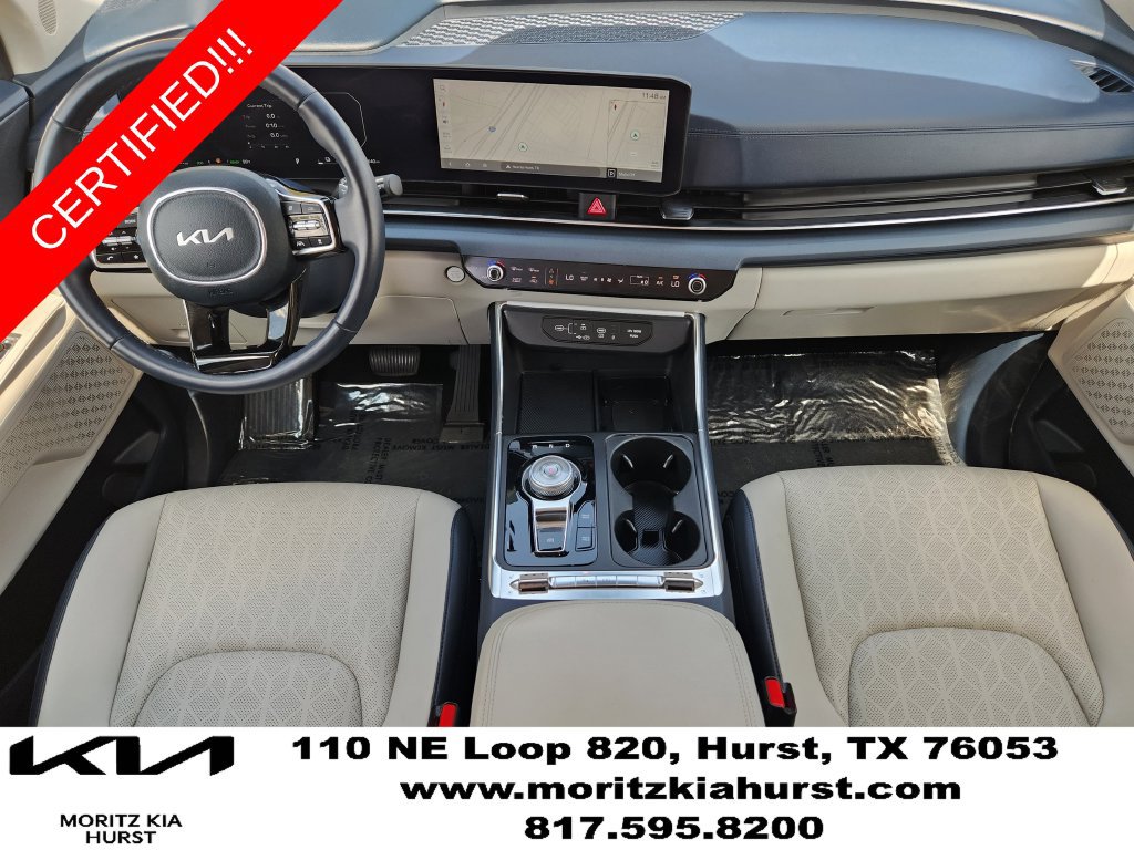 Certified 2025 Kia Carnival SX FWD image 5