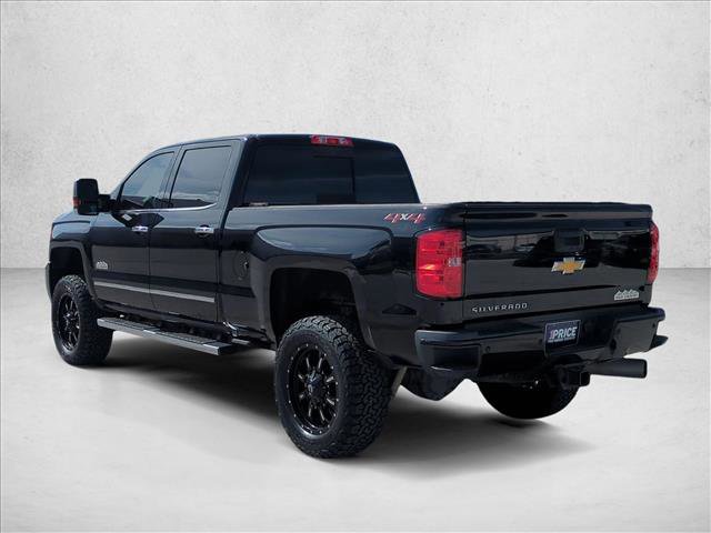 Used 2019 Chevrolet Silverado 2500 High Country w/ Duramax Plus Package image 7