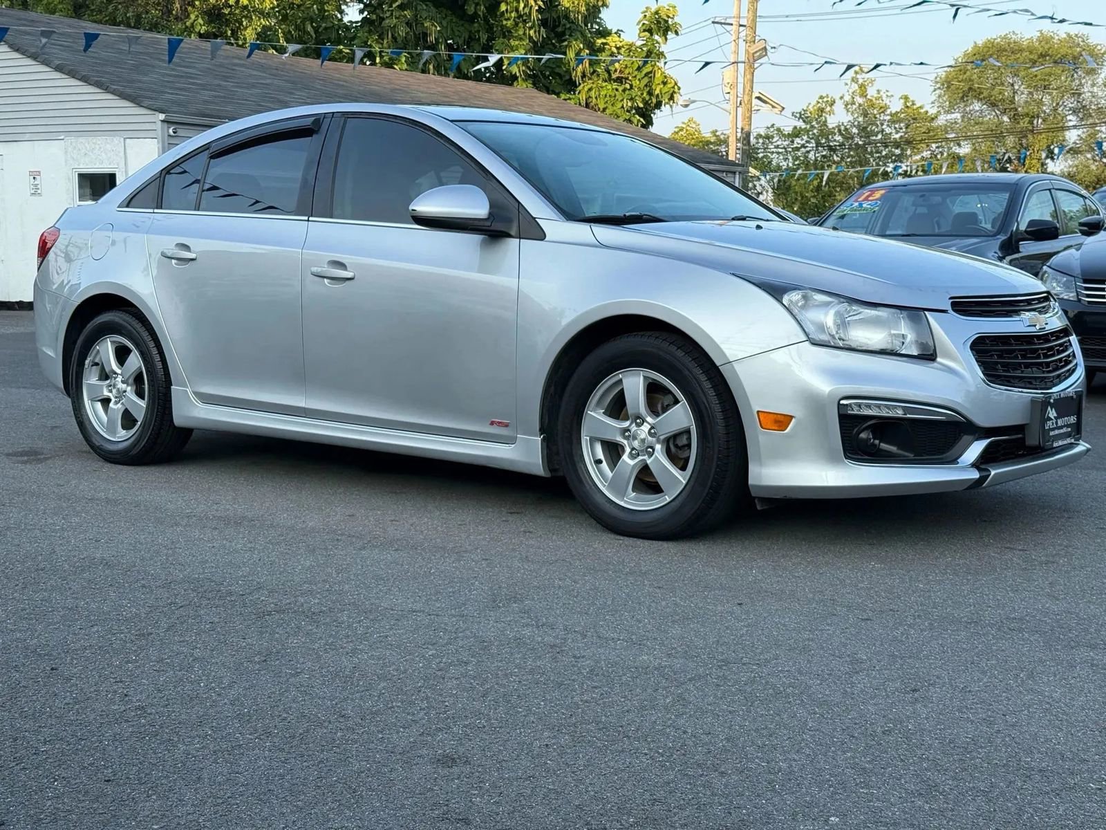 Used 2016 Chevrolet Cruze LT w/ Sun And Sound Package image 14