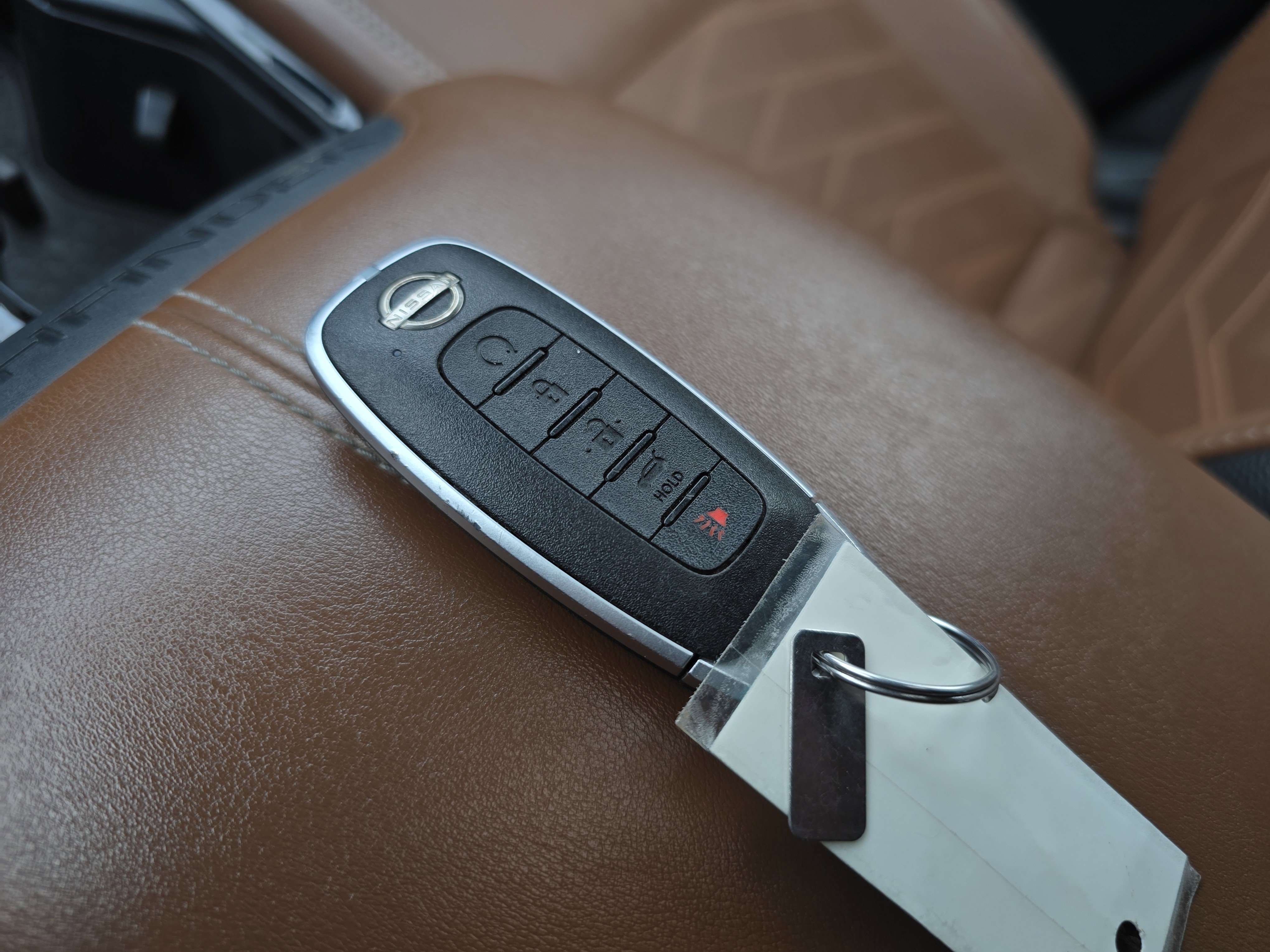 Used 2023 Nissan Pathfinder Platinum image 35