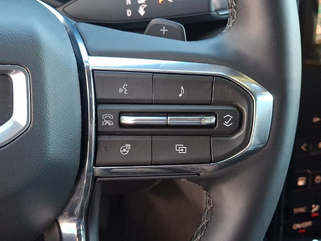 Used 2026 GMC Acadia Elevation w/ Elevation Premium Package FWD image 21