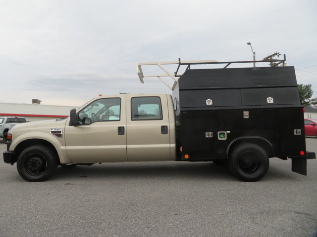 Used 2008 Ford F350 XL image 4