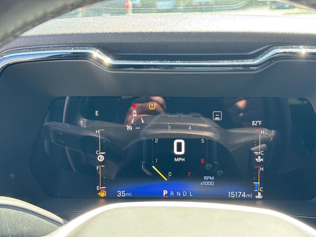 Used 2023 Chevrolet Colorado LT w/ LT Convenience Package image 16