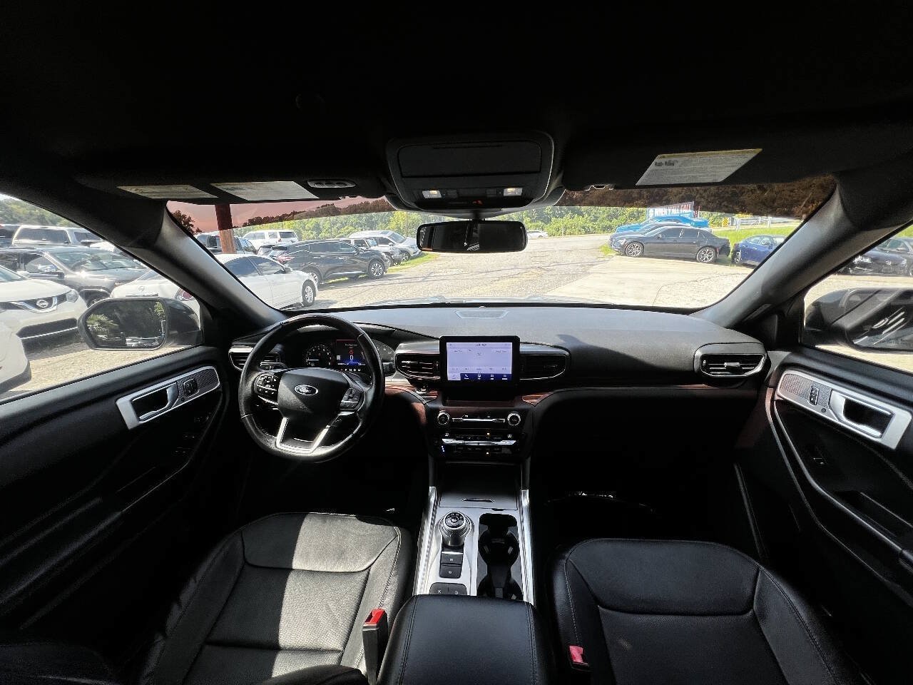 Used 2020 Ford Explorer Limited RWD image 13