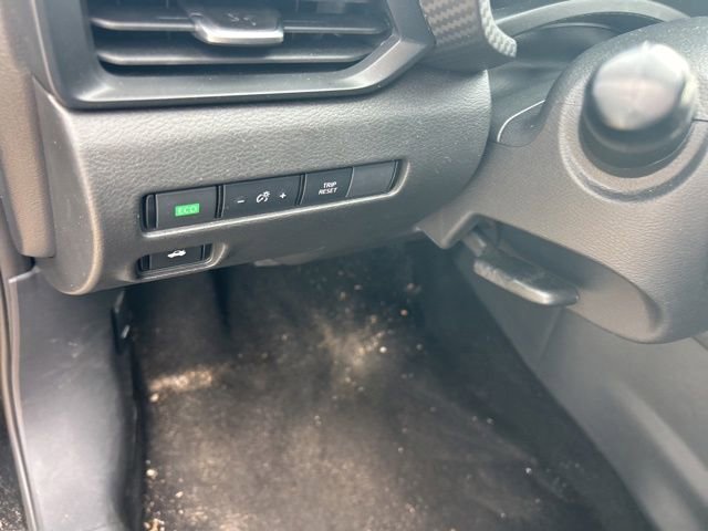 Used 2025 Nissan Sentra S image 16