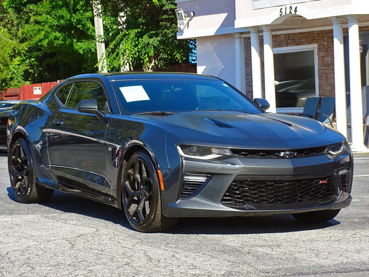Used 2016 Chevrolet Camaro SS RWD image 10