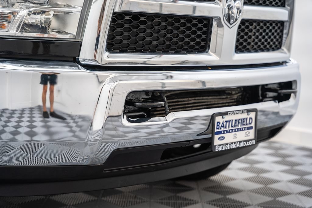 Used 2016 RAM 3500 Tradesman w/ Chrome Appearance Group AWD/4WD image 13