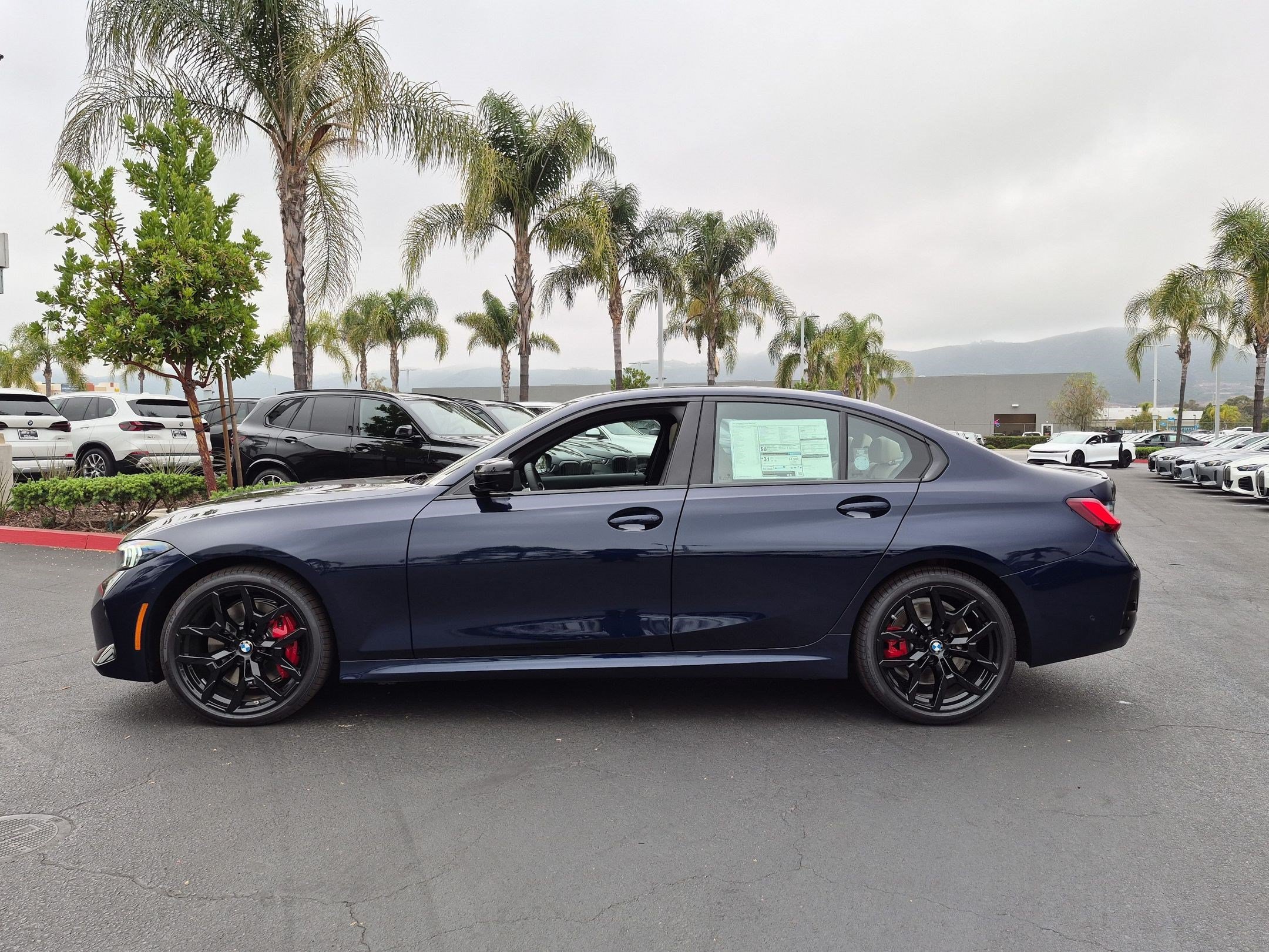 New 2026 BMW 330i Sedan w/ M Sport Package RWD image 7