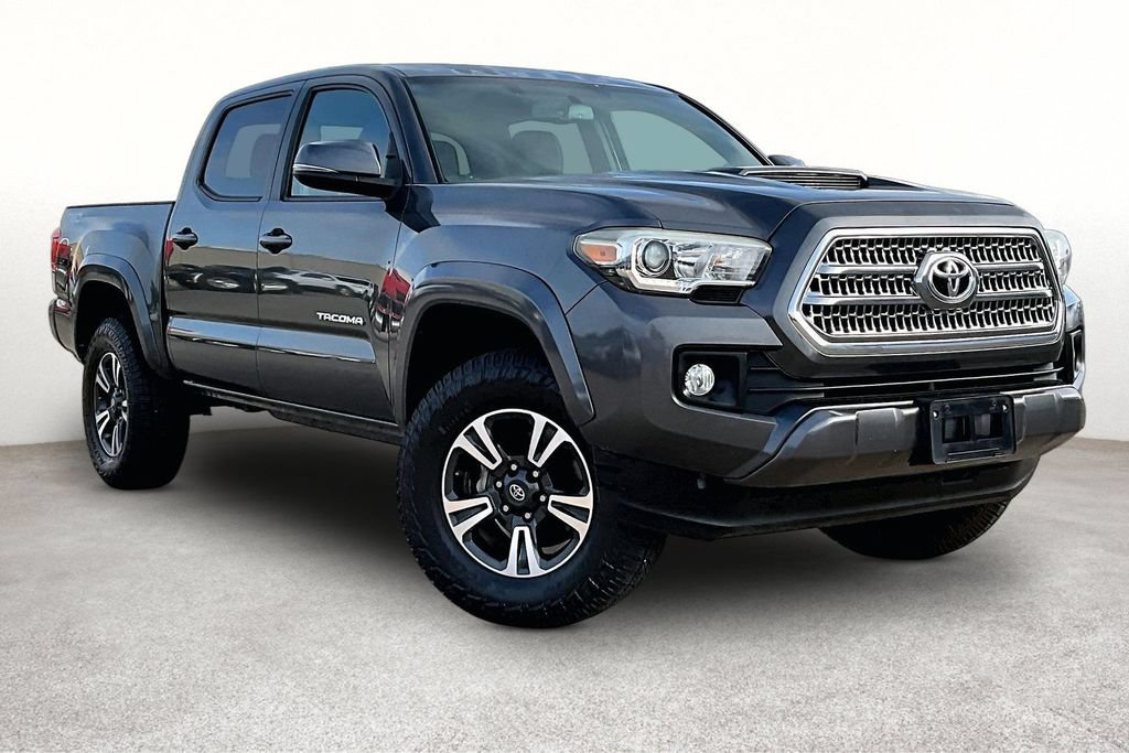Used 2016 Toyota Tacoma TRD Sport w/ Towing Package RWD image 1