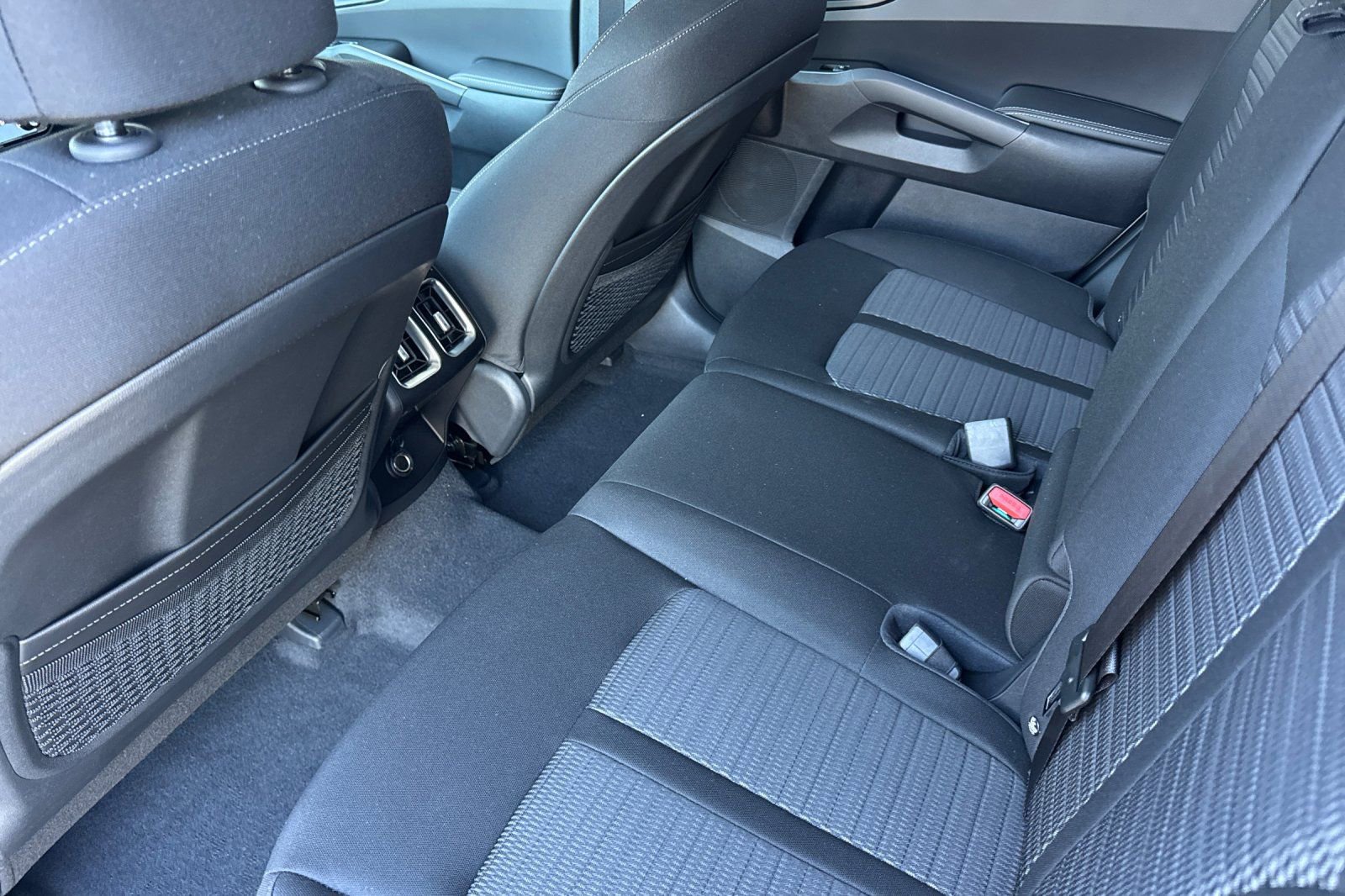 New 2026 Kia Sorento LX image 12