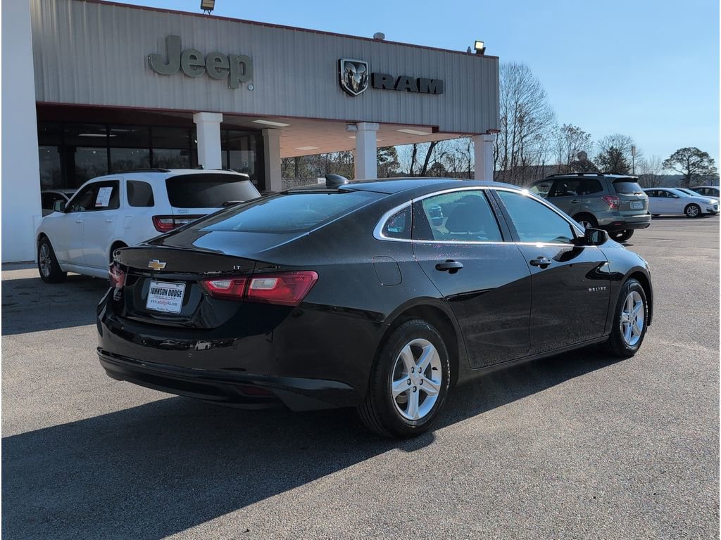 Used 2024 Chevrolet Malibu LT image 5