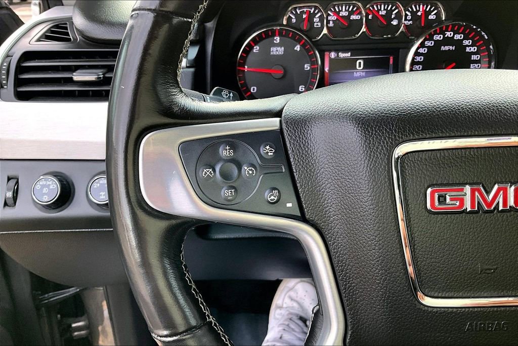 Used 2016 GMC Yukon SLT AWD/4WD image 17