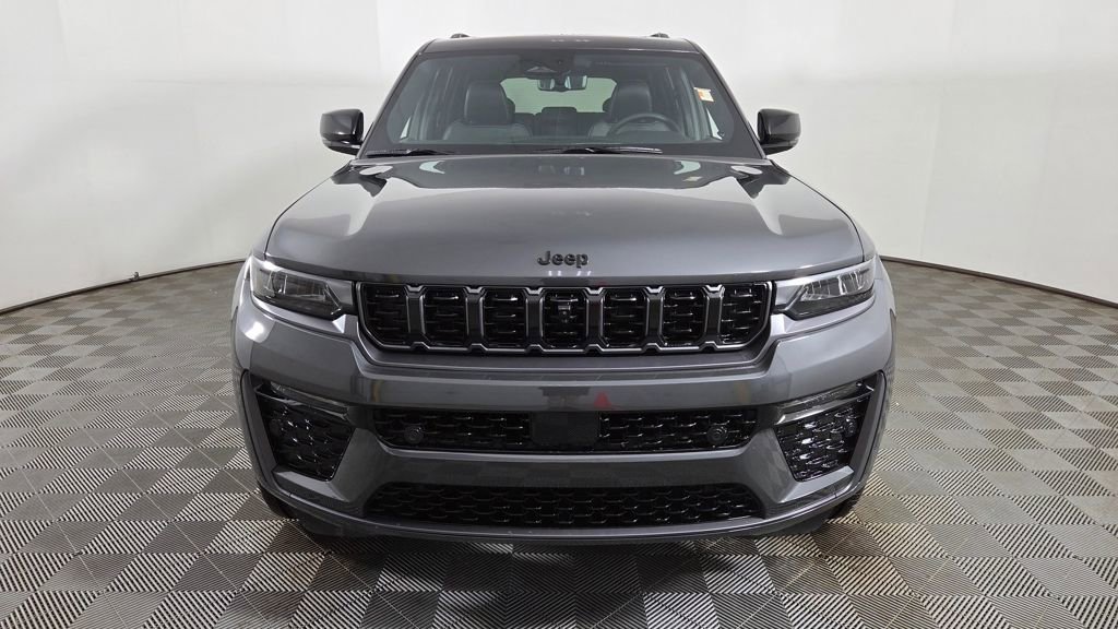 New 2026 Jeep Grand Cherokee Limited image 2