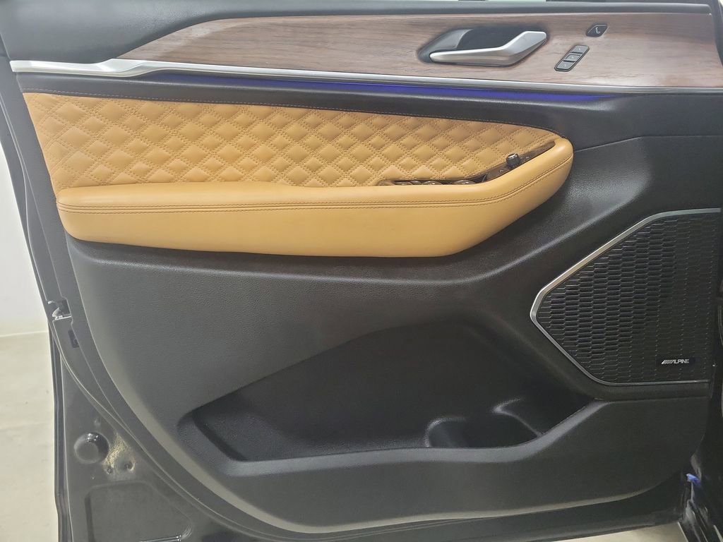 Used 2023 Jeep Grand Cherokee L Summit image 23