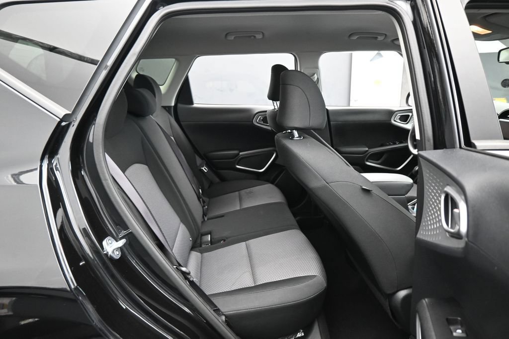 Used 2023 Kia Soul S FWD image 34