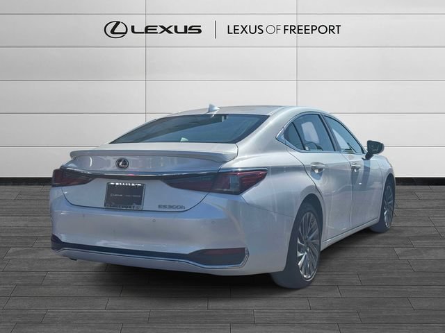 Certified 2024 Lexus ES 300h w/ Luxury Package FWD image 4