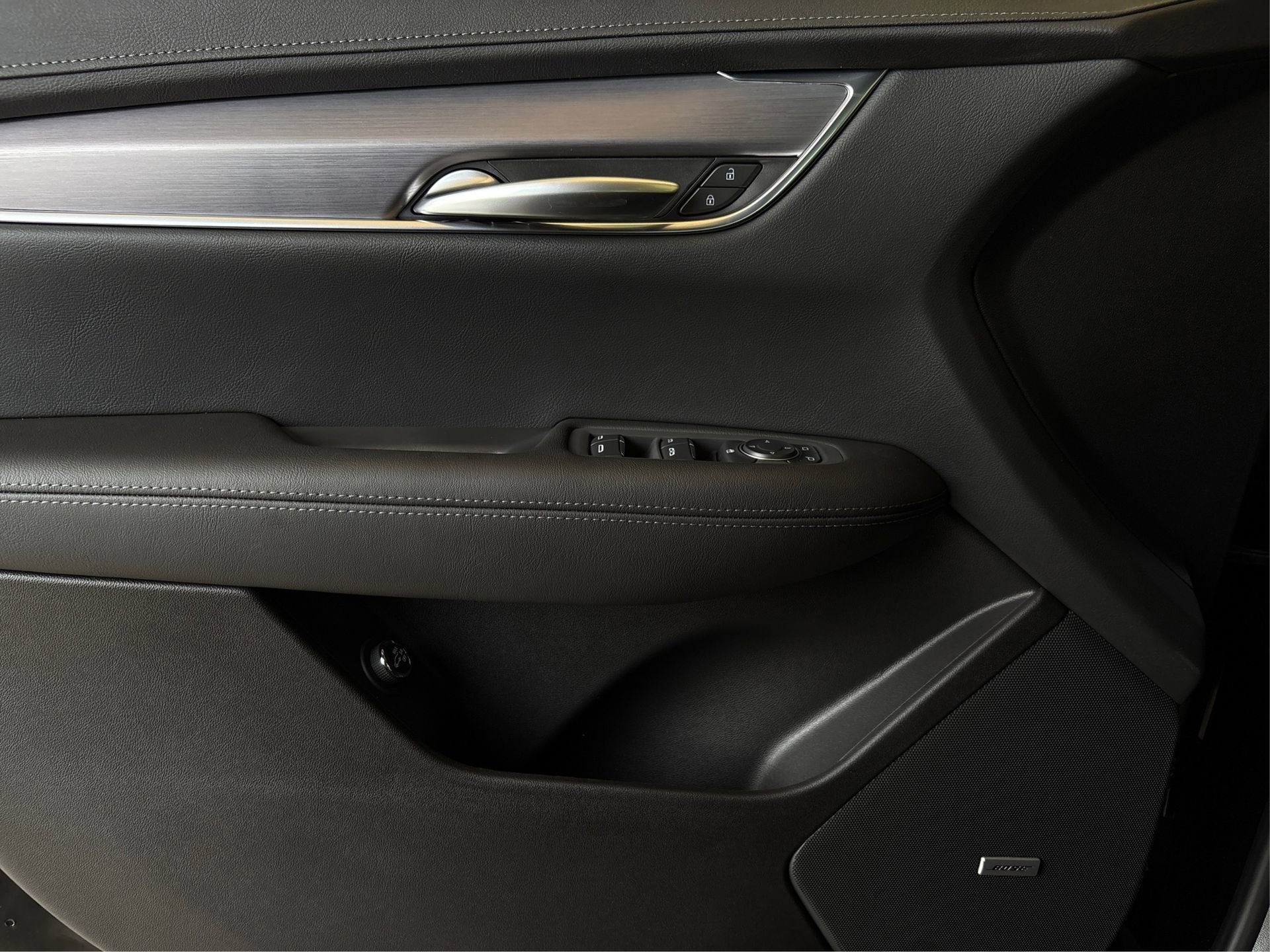 New 2026 Cadillac XT5 Luxury image 21