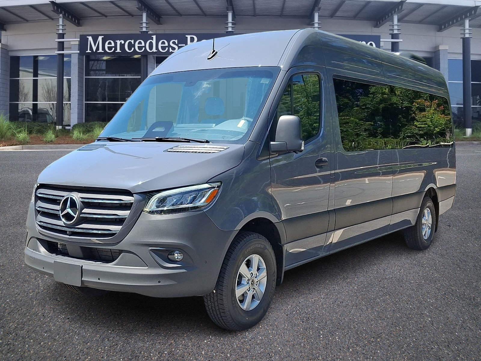 New 2026 Mercedes-Benz Sprinter 2500 image 2