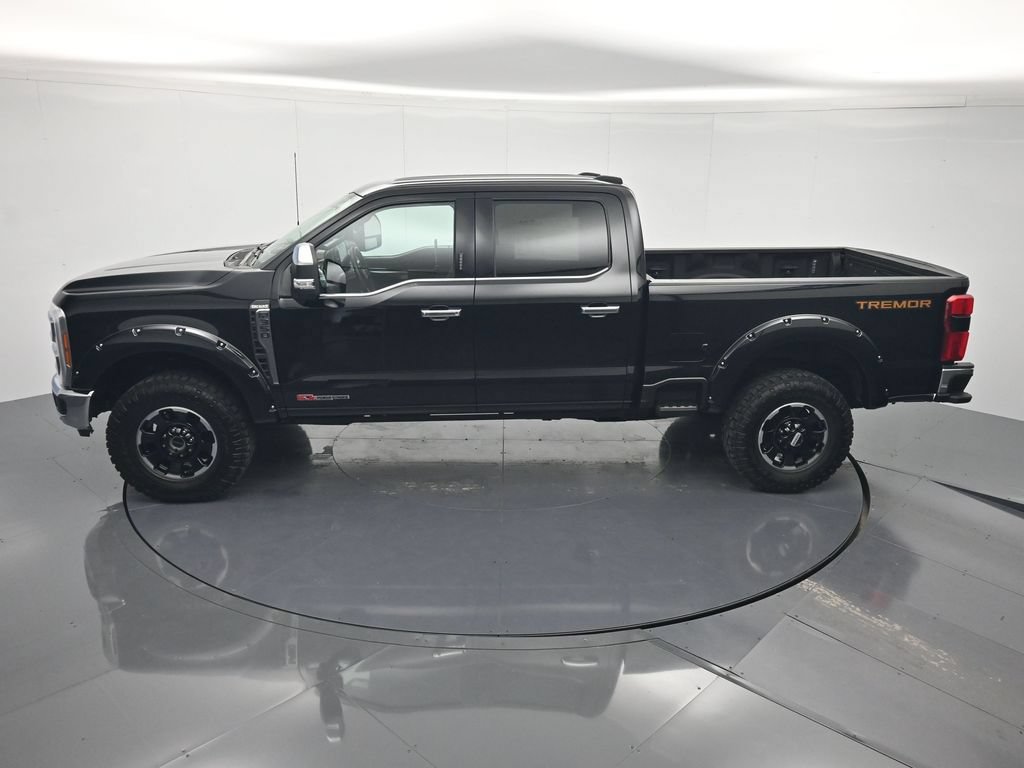 Used 2023 Ford F350 King Ranch w/ Tremor Off-Road Package AWD/4WD image 38