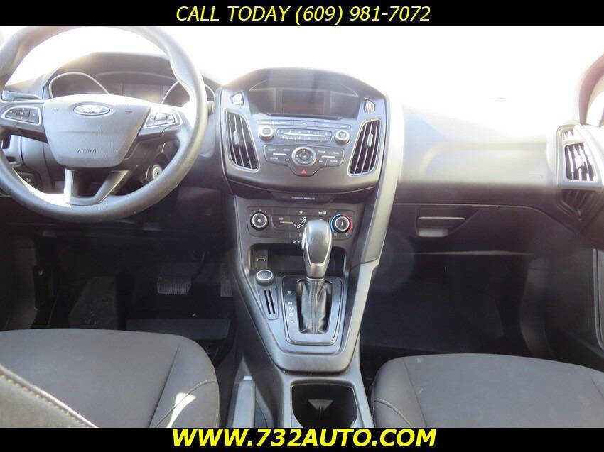 Used 2016 Ford Focus S image 17