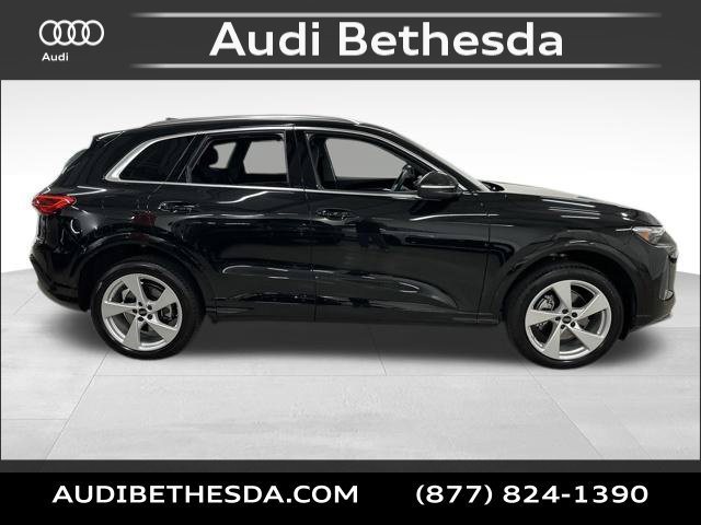 Certified 2025 Audi Q5 Premium AWD/4WD image 8