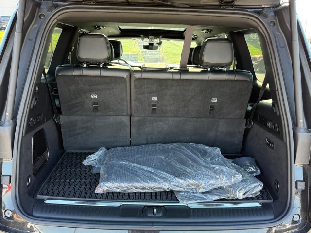 New 2024 Jeep Grand Wagoneer Series I w/ HD Trailer Tow Package AWD/4WD image 5