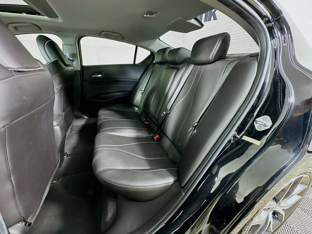 Used 2021 Acura ILX w/ Premium Package FWD image 29