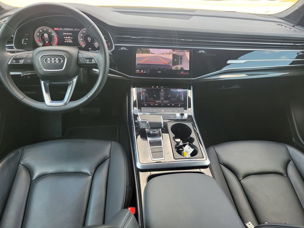 Used 2025 Audi Q7 3.0T Premium Plus AWD/4WD image 9