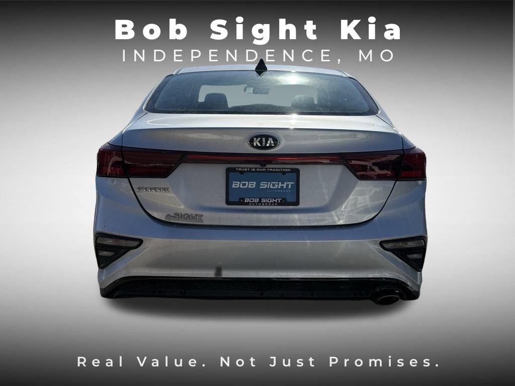 Used 2021 Kia Forte LXS image 9