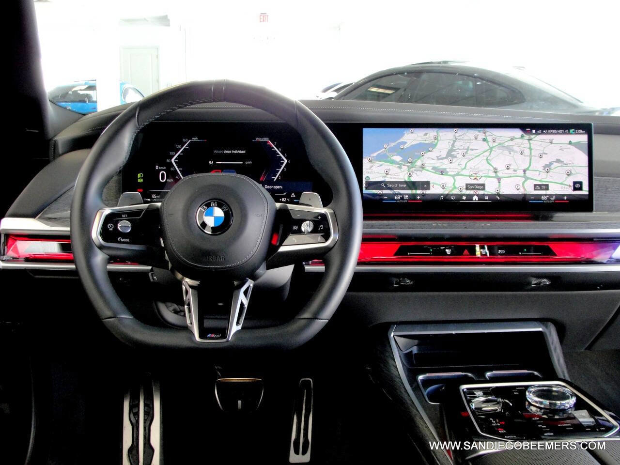 Used 2023 BMW 740i 740i M SPORT PRO+HUD+SWAROVSKI w/ Parking Assistance Package image 28