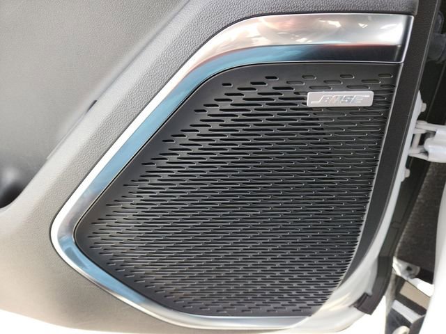 Used 2024 Chevrolet Traverse RS image 33