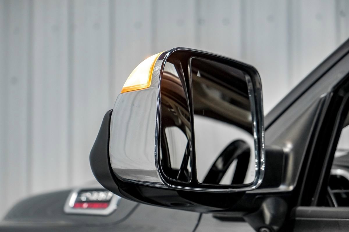 Used 2020 RAM 3500 Laramie image 40