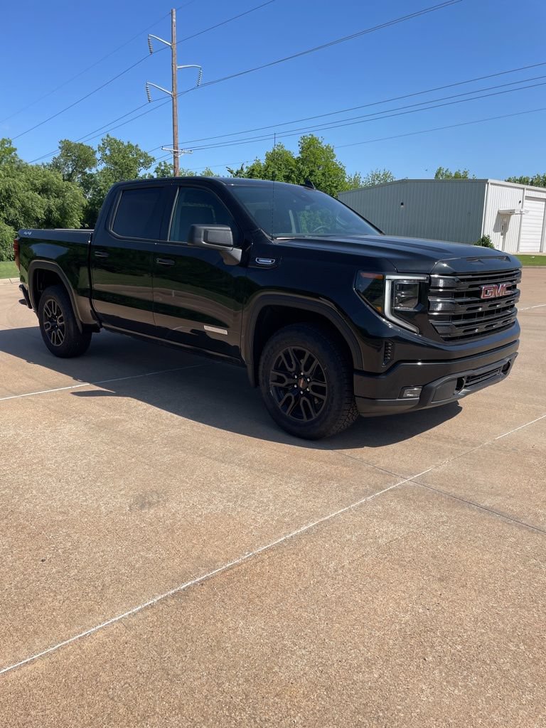 Used 2025 GMC Sierra 1500 Elevation AWD/4WD image 6