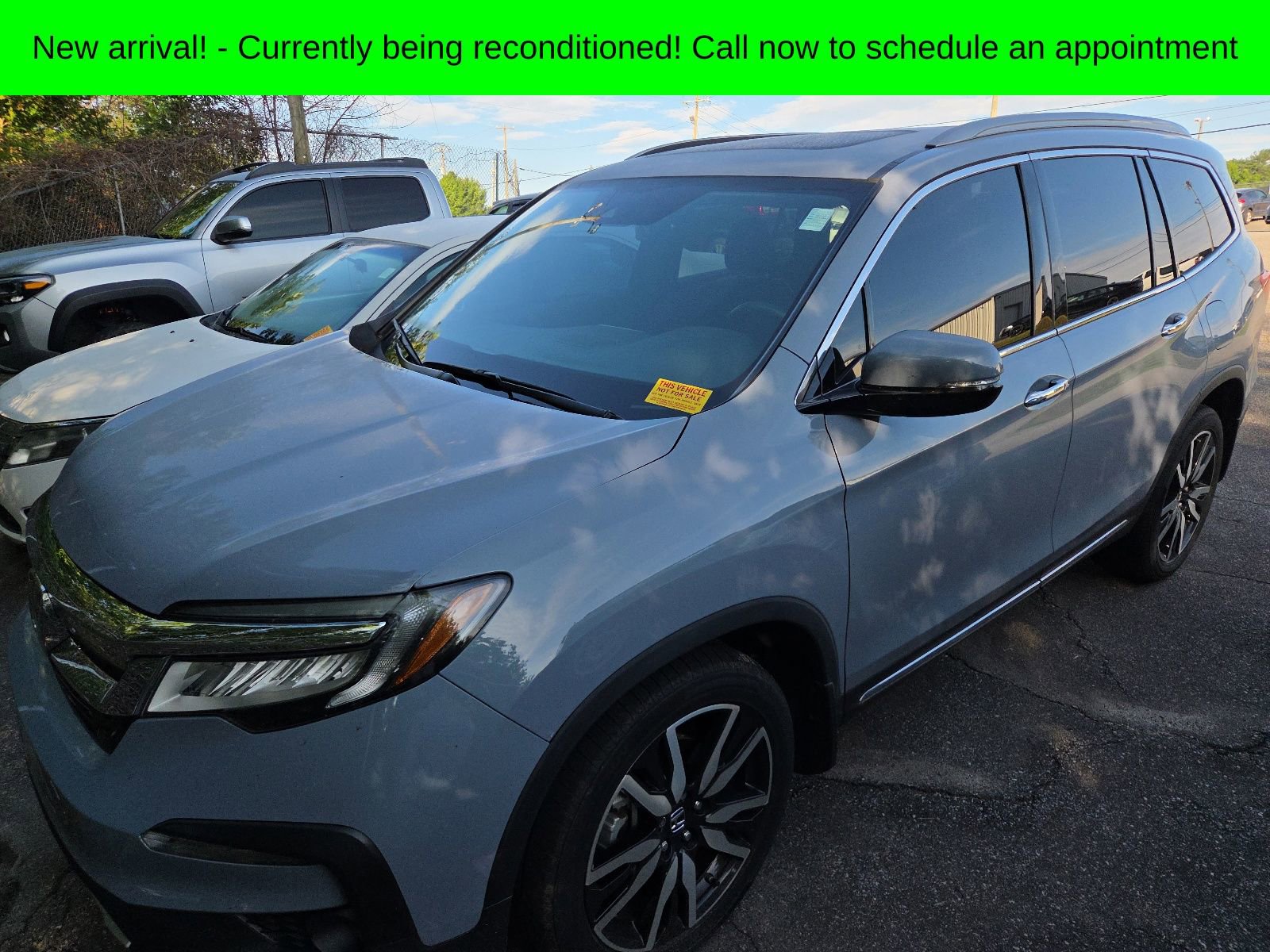 Used 2022 Honda Pilot Touring image 1