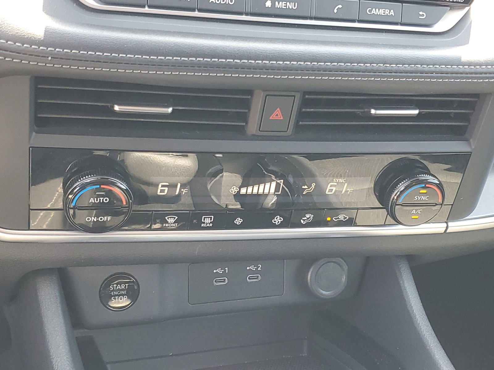 Used 2024 Nissan Rogue SV FWD image 18