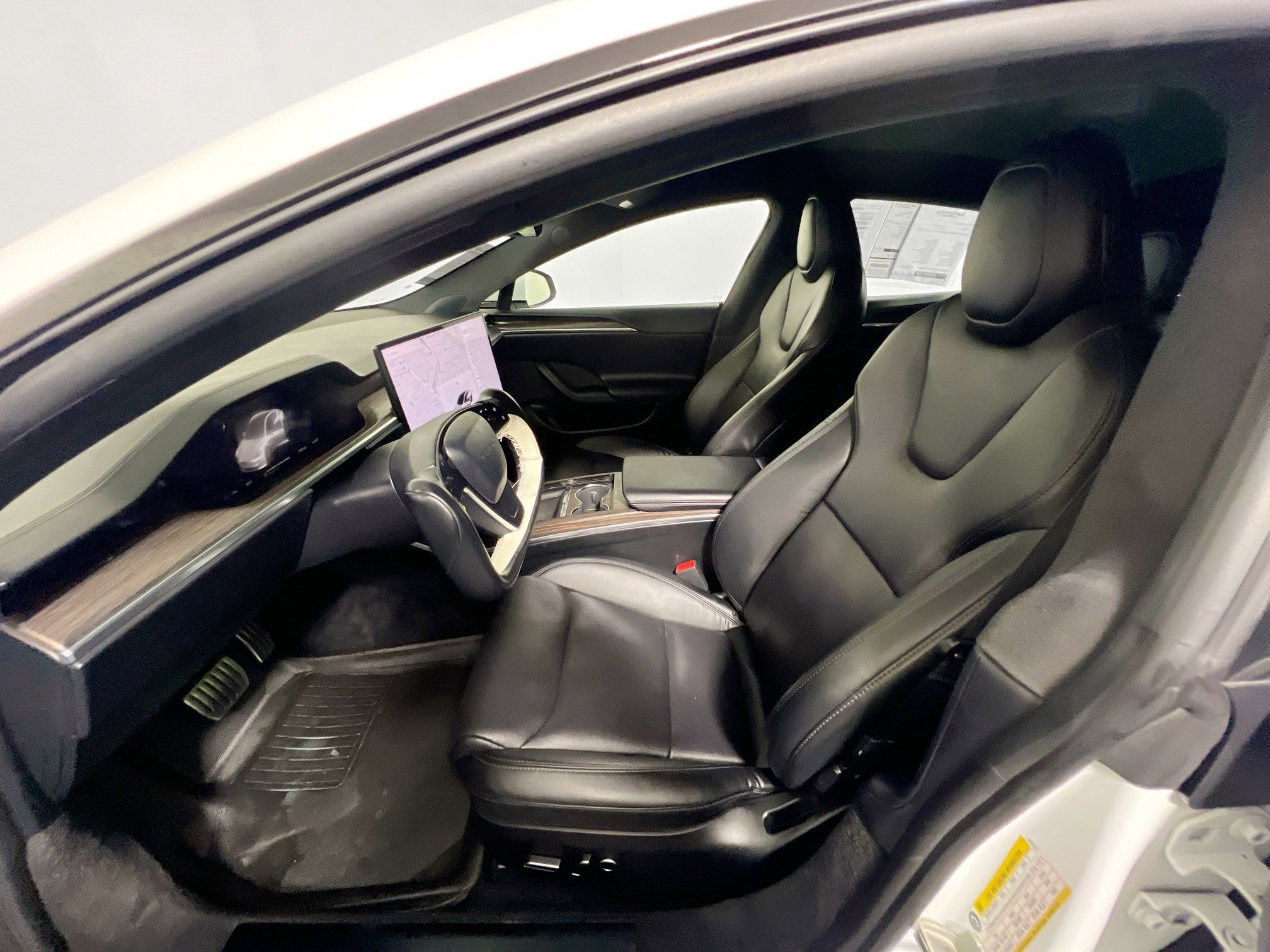 Used 2022 Tesla Model S AWD/4WD image 14