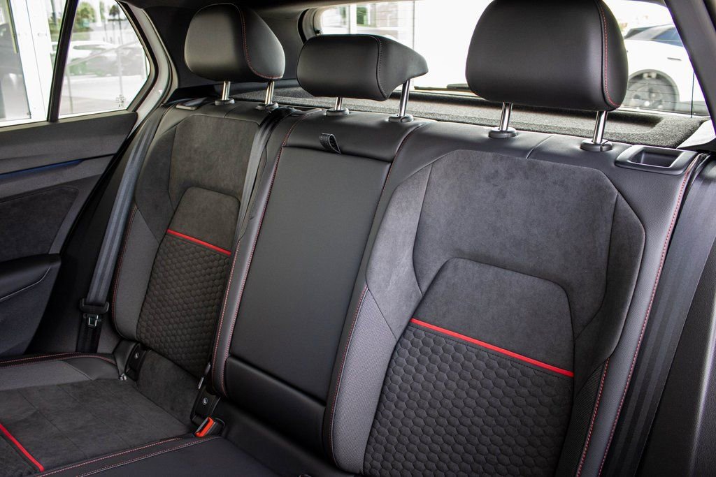 New 2025 Volkswagen GTI SE image 51