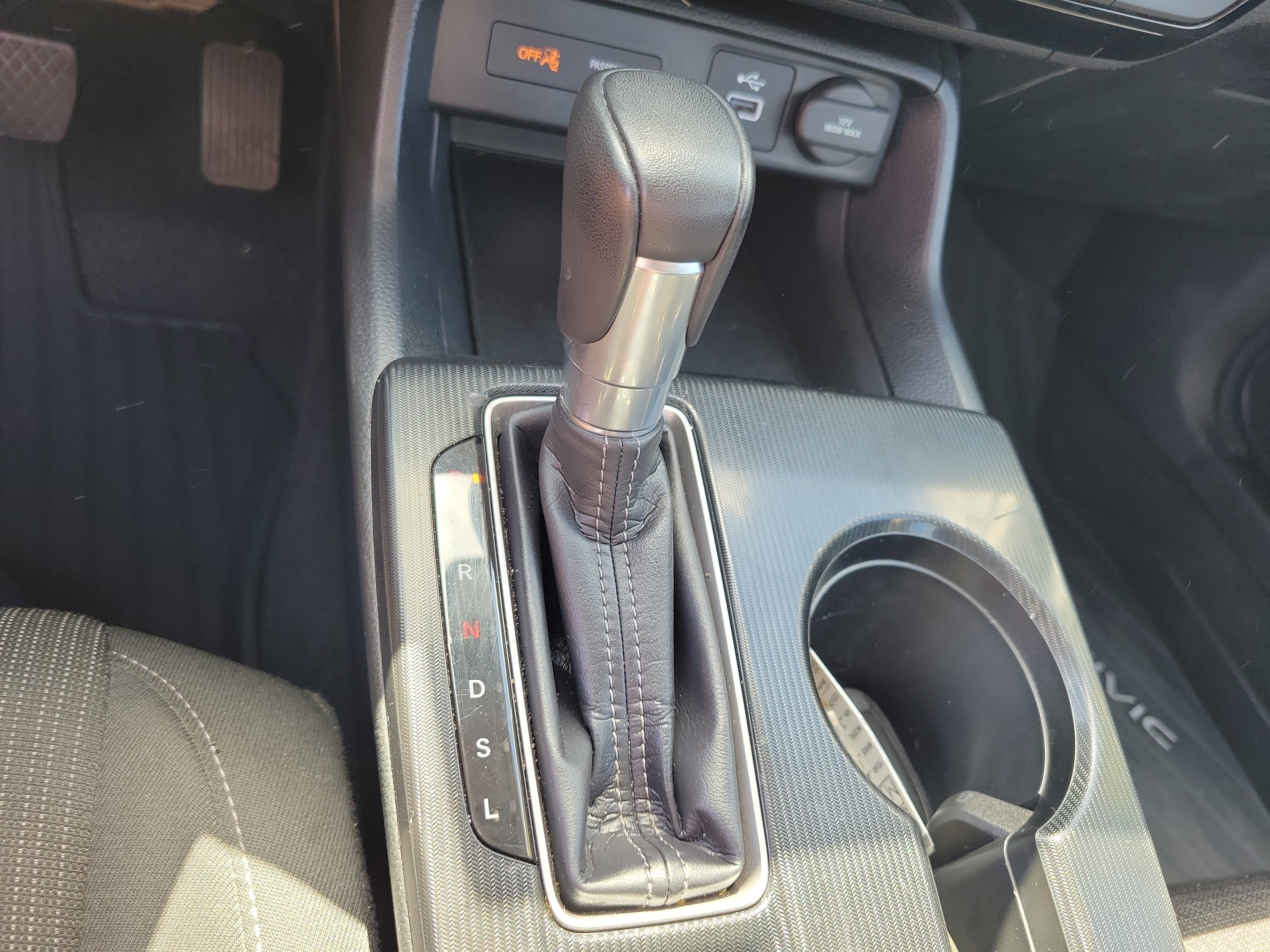 Used 2024 Honda Civic EX image 25