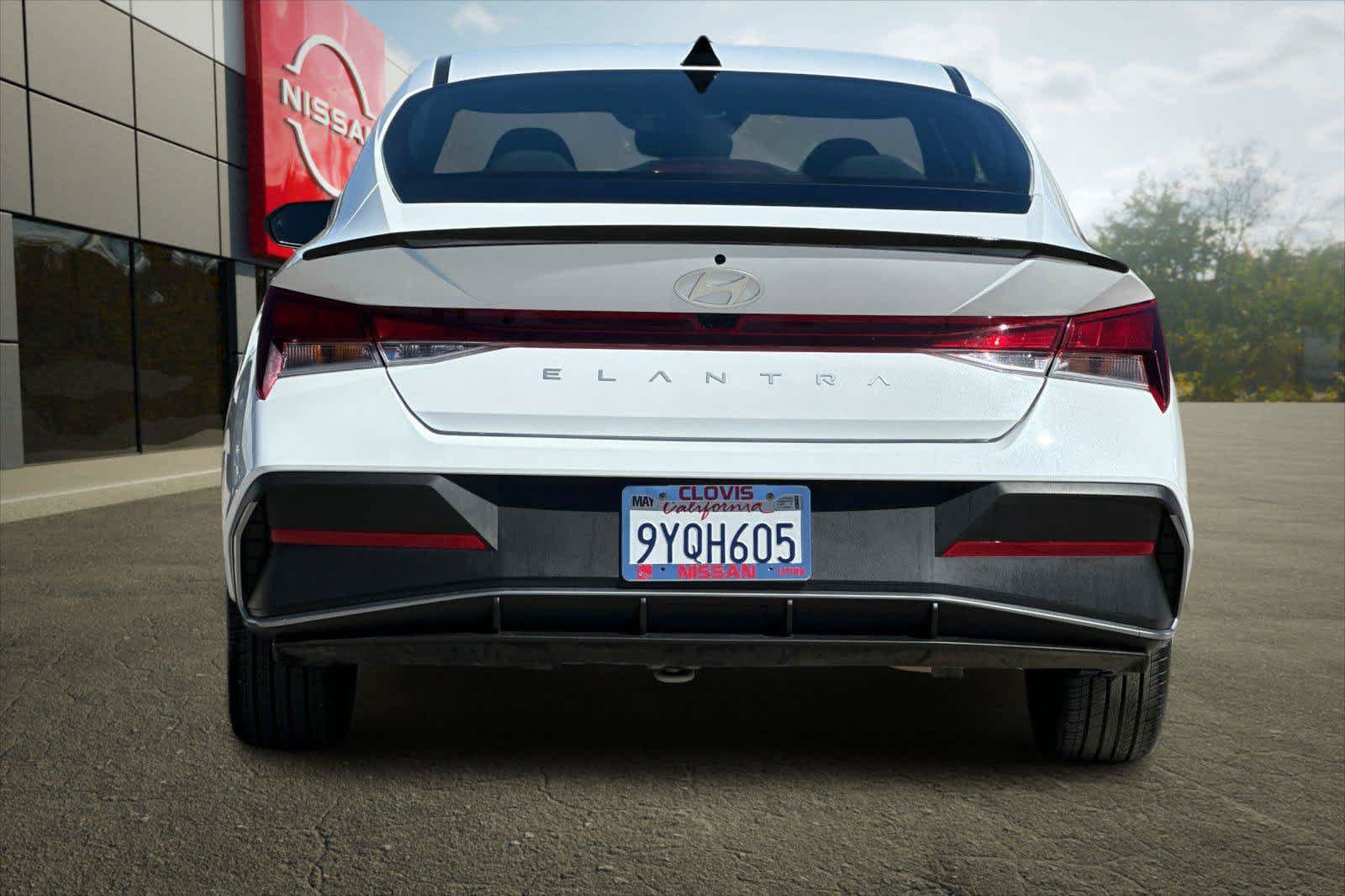 Used 2026 Hyundai Elantra Sport FWD image 7