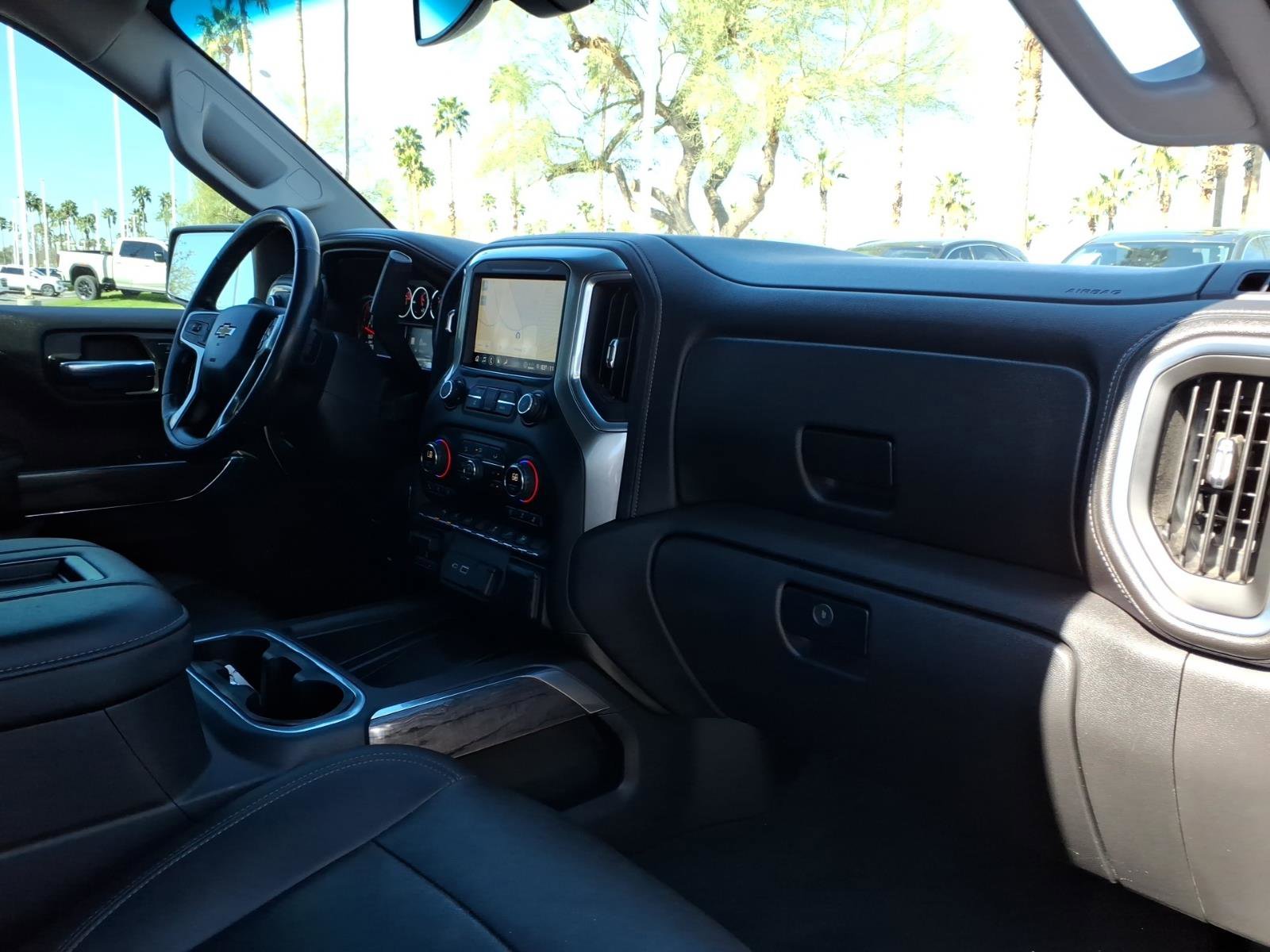 Used 2021 Chevrolet Silverado 1500 LTZ w/ LTZ Convenience Package II AWD/4WD image 11