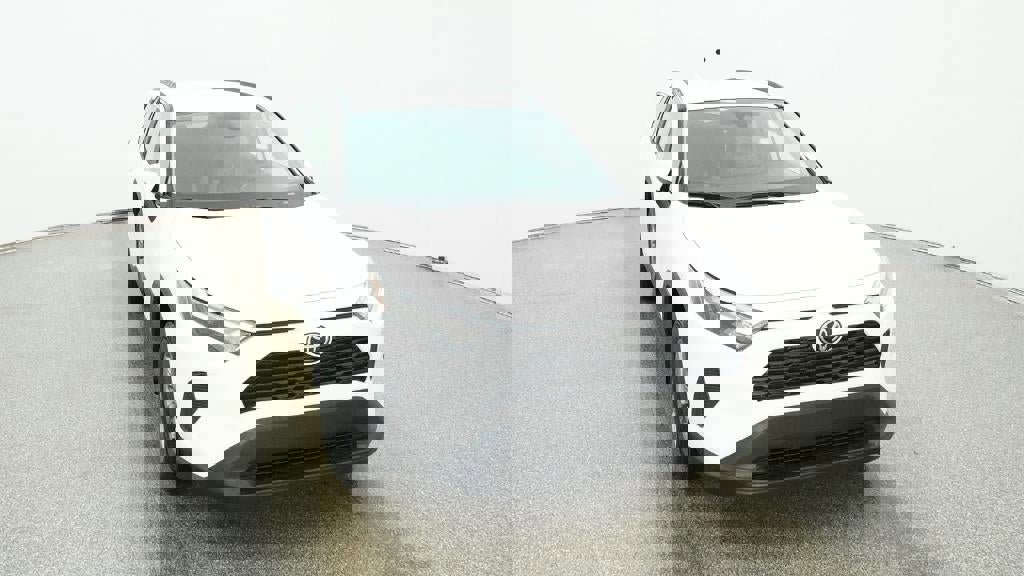 New 2025 Toyota RAV4 XLE image 15