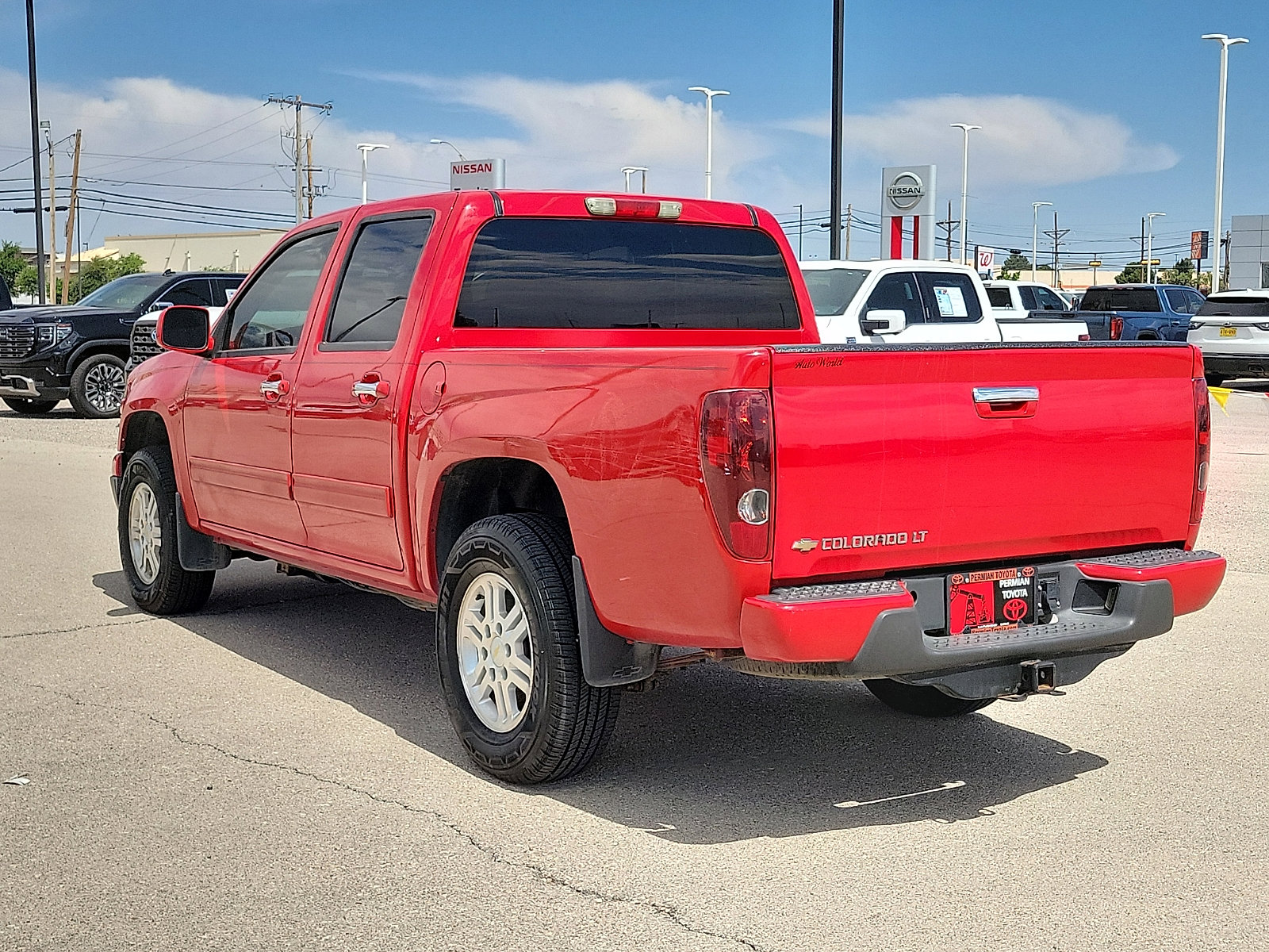Used 2012 Chevrolet Colorado LT AWD/4WD image 3