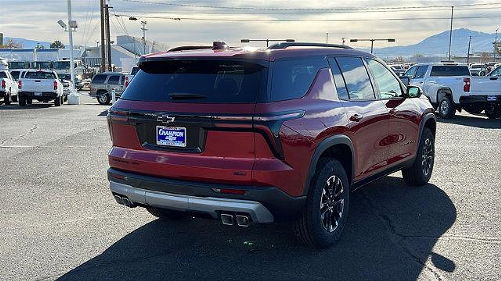 New 2026 Chevrolet Traverse Z71 w/ Enhanced Driving Package image 5
