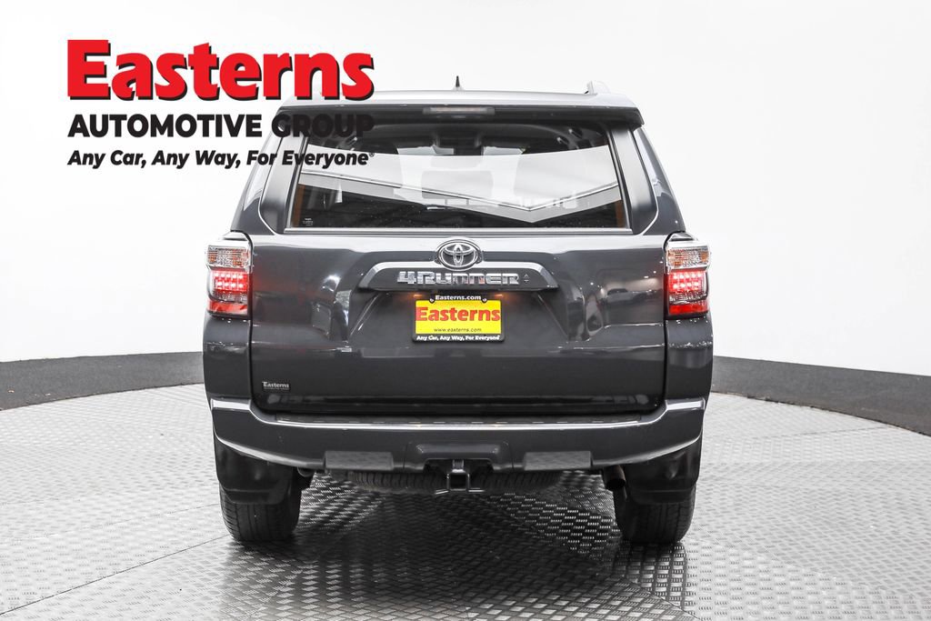 Used 2024 Toyota 4Runner SR5 image 6