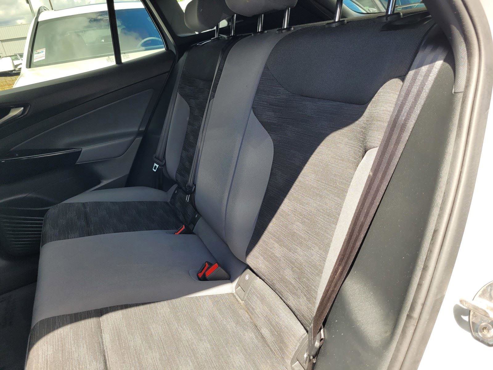 Certified 2022 Volkswagen ID.4 Pro AWD/4WD image 15