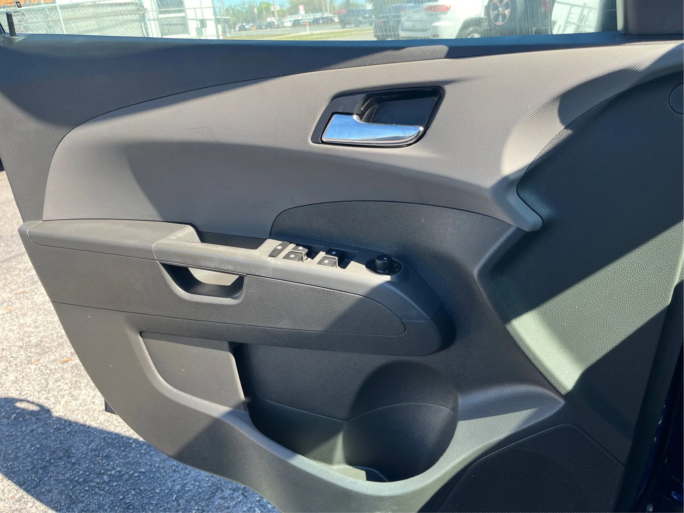 Used 2012 Chevrolet Sonic LT image 15