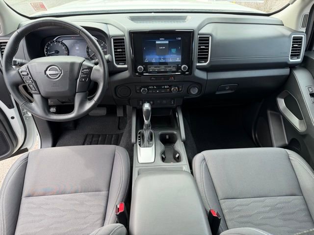 Used 2024 Nissan Frontier SV w/ SV Convenience Package image 2