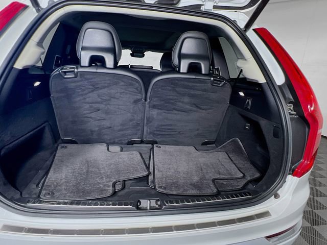 Used 2023 Volvo XC90 B6 Ultimate w/ Protection Package Premier image 29