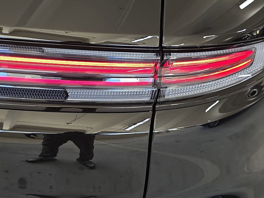 Used 2024 Porsche Cayenne S image 33