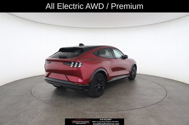 Used 2025 Ford Mustang Mach-E Premium w/ Sport Appearance Package AWD/4WD image 18
